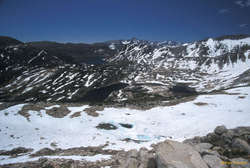 Hidden lake, Steelhead lake, Saddlebag lake, Conness and North Peak ridges