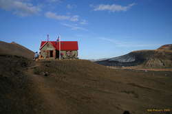 Hrafntinnusker Hut