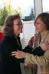 Lilly thanking Tanja