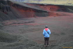 Tanja at the edge of the pit