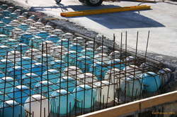 Cemeny laying technology on Borgatún 