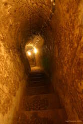 Stairs leading down between levels in Derinkuyu