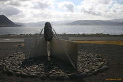 A fishermans memorial in Patreksfjörður