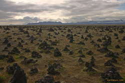 Travellers good luck cairns, Skálmarbæjarhraun