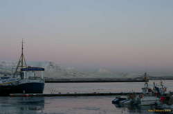 Belt of venus rising over Esja and Skálafell