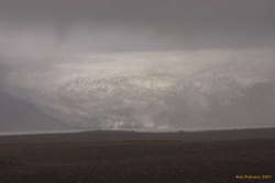 Tongues of Langjökull reaching down to Hvítárvatn