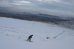 Damo cuts it up heading down mountain