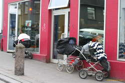 Babies on the rúntur, cruising town looking for chicks
