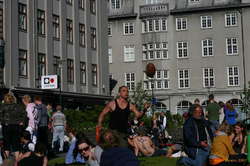 Geiri ready for the catch