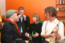 Lee and Alda hosting for Sean and Wolfgang.