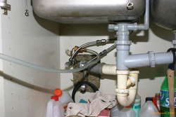 Chiller water hookup