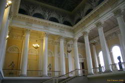 Foyer and connecting stairs in the Russian Museum
