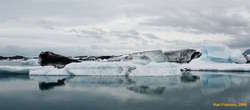 Cool bergs in Jökulsárlón