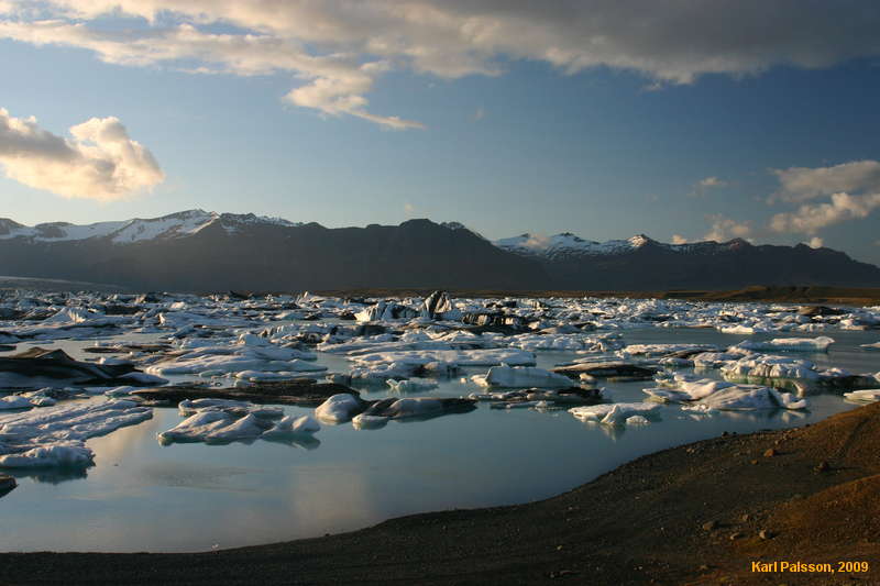 Sunset on Jökulsárlón