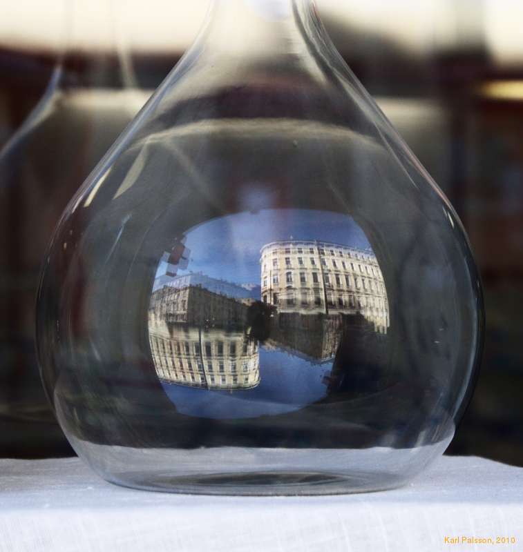 Interesting reflections in a shop window