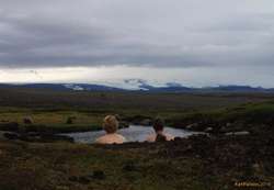 Let's think it over in a hot pot for a while