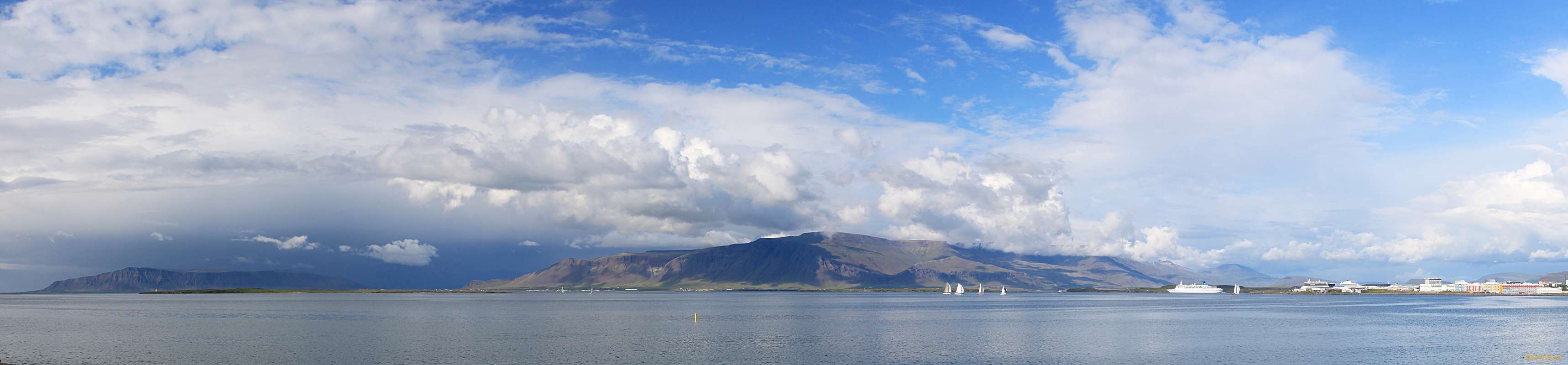 Mixed weather on the bay