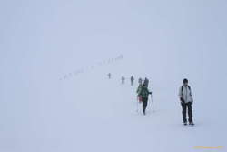 Coming down to the saddle between Vestur and Norður