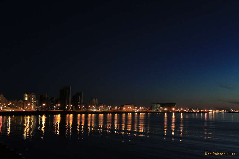 The night begins to return