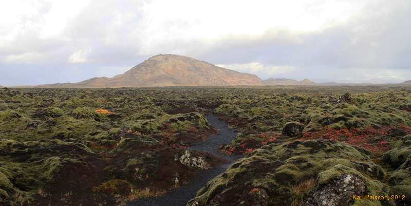 Helgafell over Stóra Bollahraun