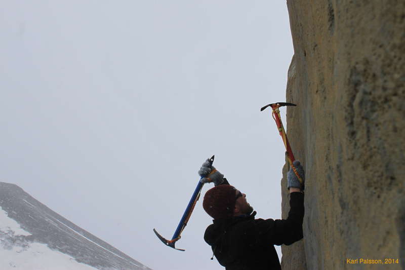Logi bouldering in Jósepsdalur