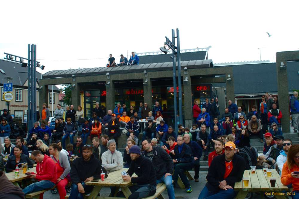 Watching the world cup on Ingolfstorg