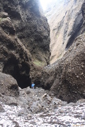 Mum deep in Kálfsgil