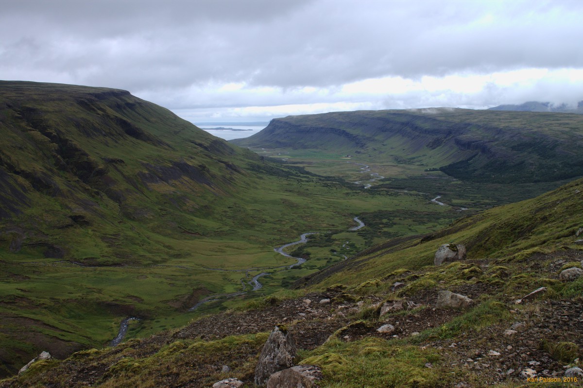 Looking down Bynjudalur