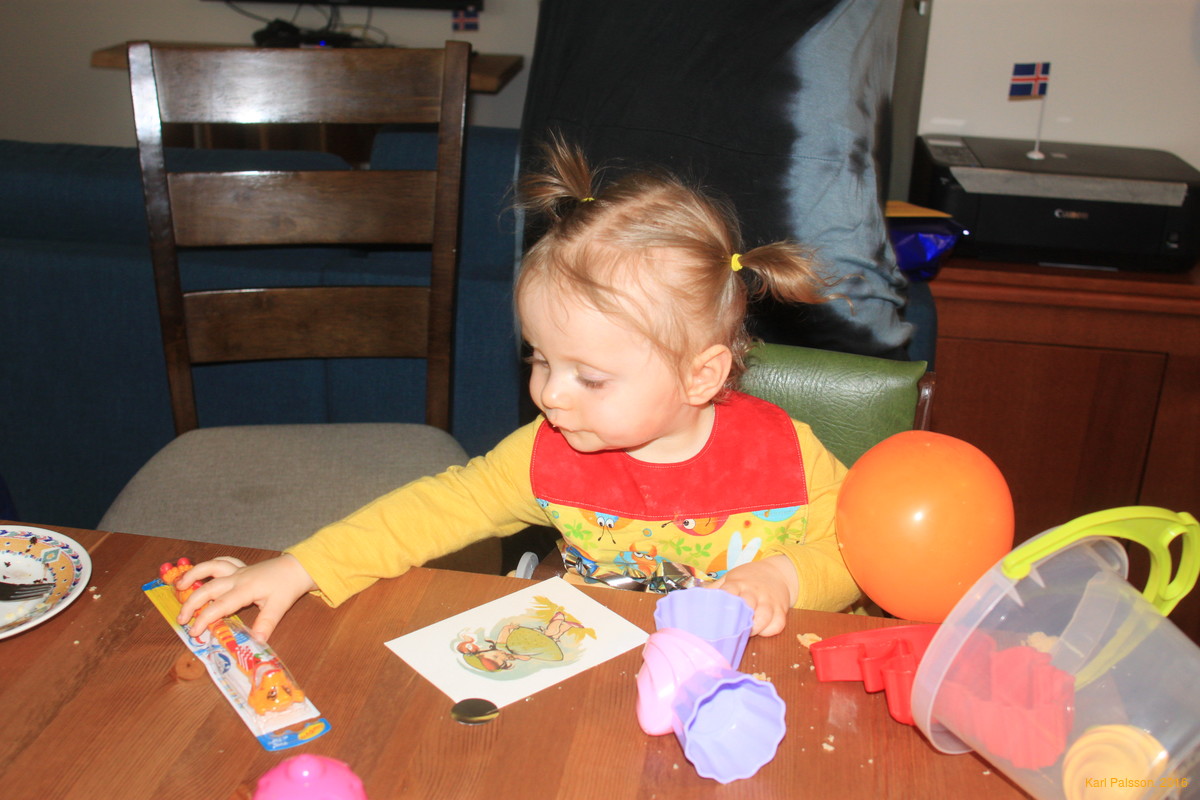 Yay, a toothbrush! Just in time for all these new teeth