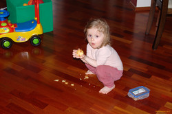 Stella found an apple