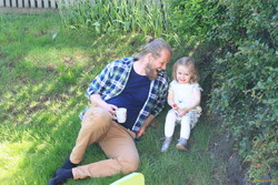 Chilling in the garden with Bjöggi