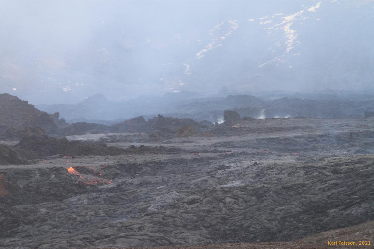 Looking ~West across Geldingadalir, from ENE of the original crater