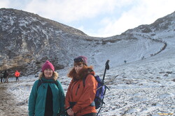 Kata and Ásta before the first hill