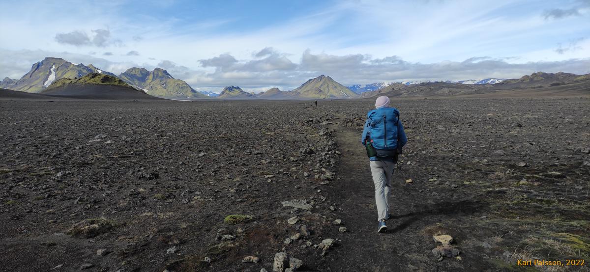 James under the big blue sky, south towards Stórkonufell and Hattfell